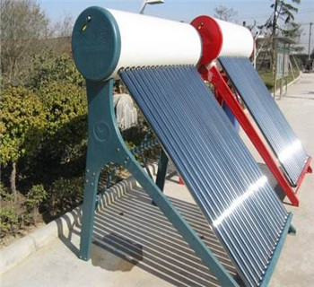 太阳能热水器水箱漏水  太阳能热水器内胆漏水