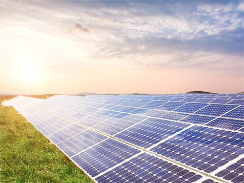 作为装修新能源之一的太阳能电池板的分类有哪些？