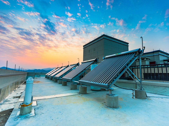 太阳能热水器配件主要包括什么？太阳能热水器的选购事项有哪些？