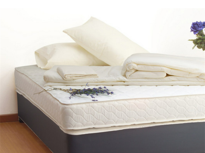 什么床垫性价比高？床垫分为哪些材质？