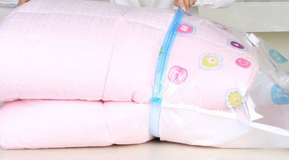 棉被真空压缩好不好  棉被压缩袋