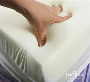 乳胶床垫与海绵的区别  海绵床垫