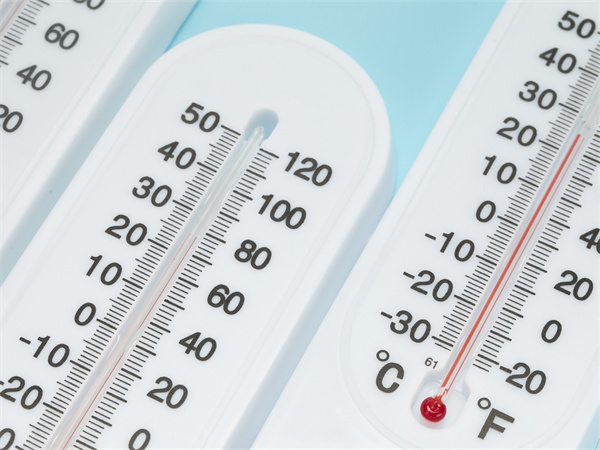 华氏温度与摄氏温度之间的区别，两者如何进行换算