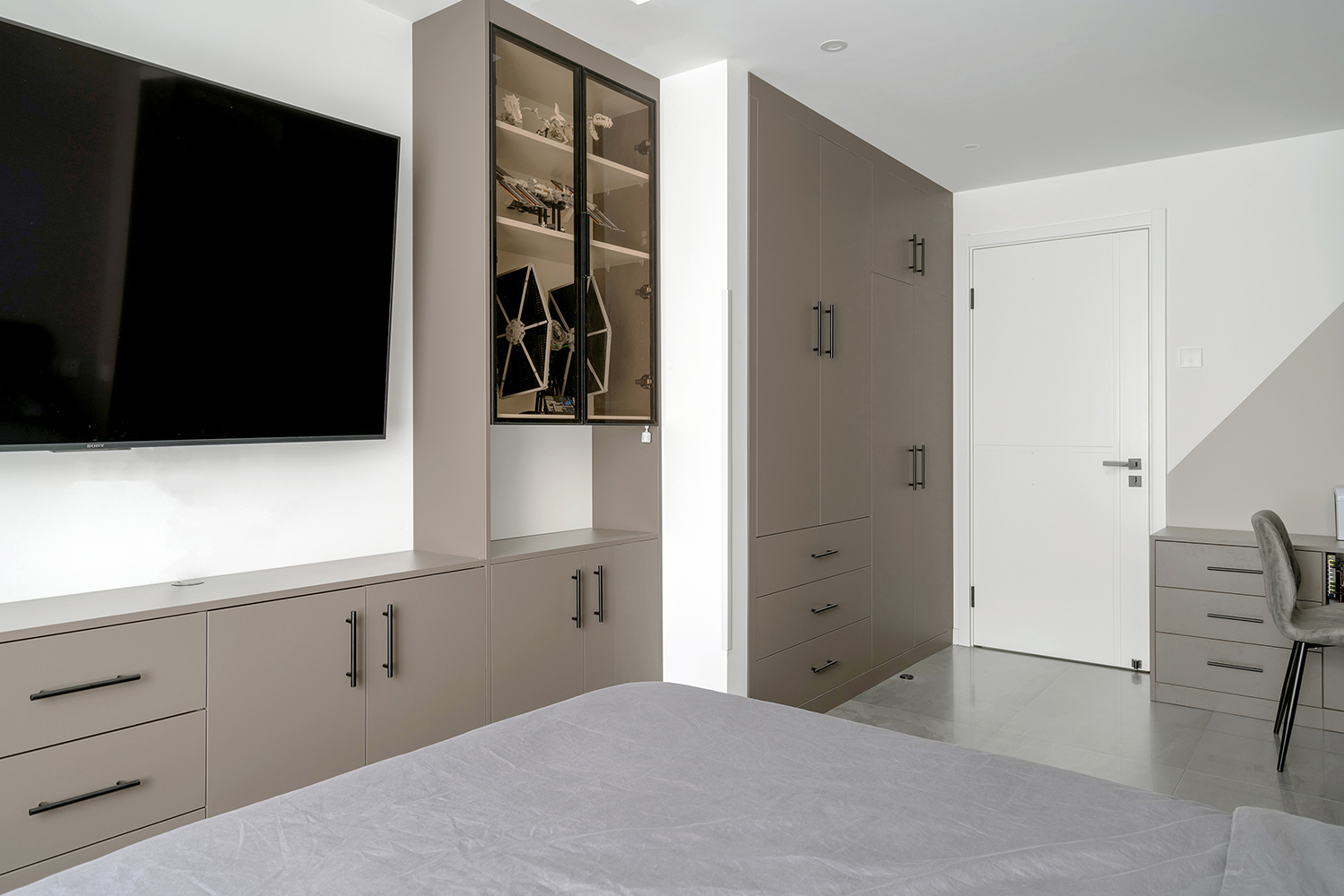 隔墙屏风柜装修效果图设计指南