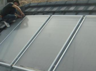 平板太阳能热水器  平板型太阳能热水器
