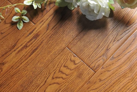 实木复合地板的铺装  地暖可以铺复合地板吗
