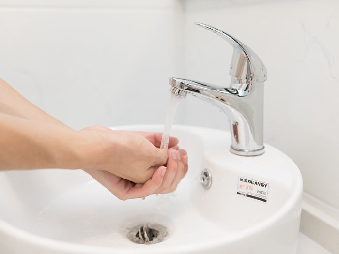 卫生间洗手盆台面有哪些材质?洗手盆的类型有哪些?