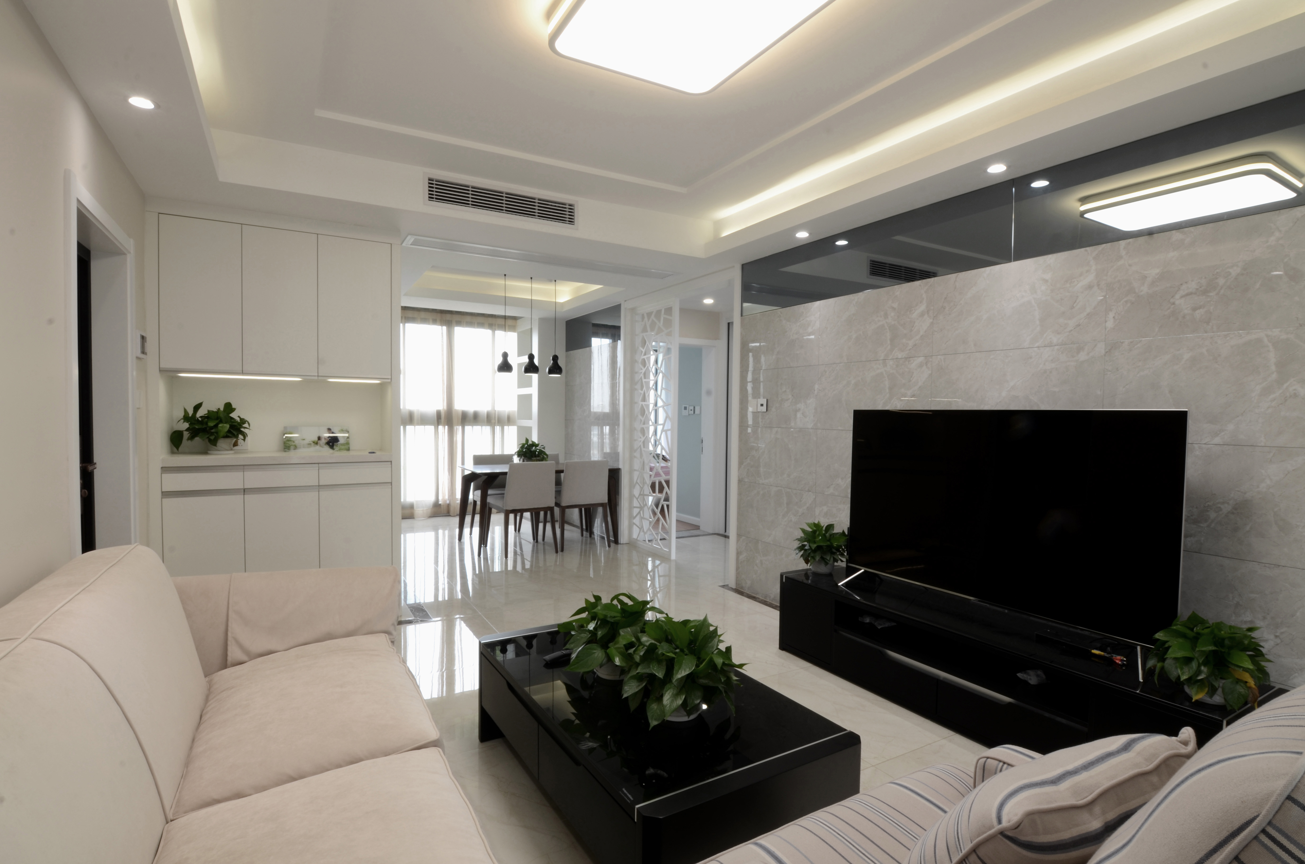 二层楼白色别墅装修设计方案