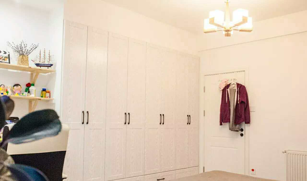 2米4高不到顶衣柜设计灵感与效果图推荐