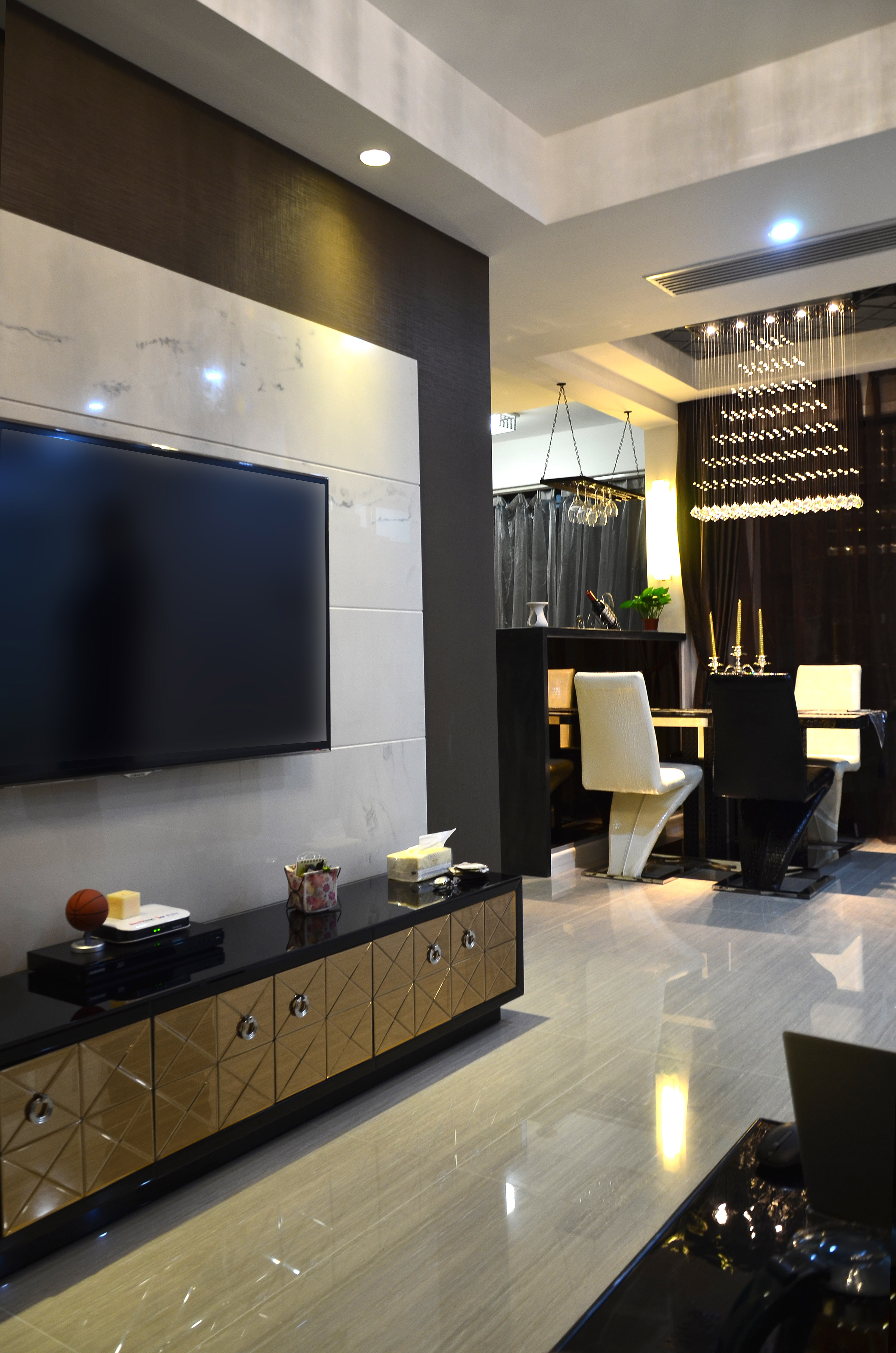 弧形电视背景墙装修效果图设计灵感与实用技巧