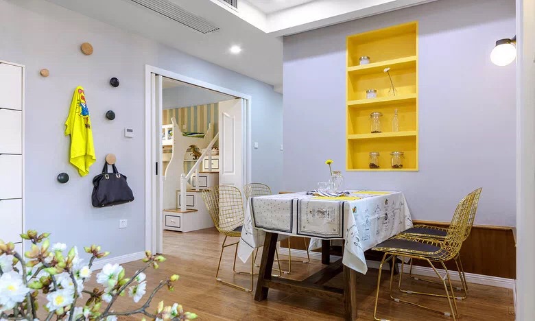 土黄色橱柜效果图设计灵感及搭配技巧