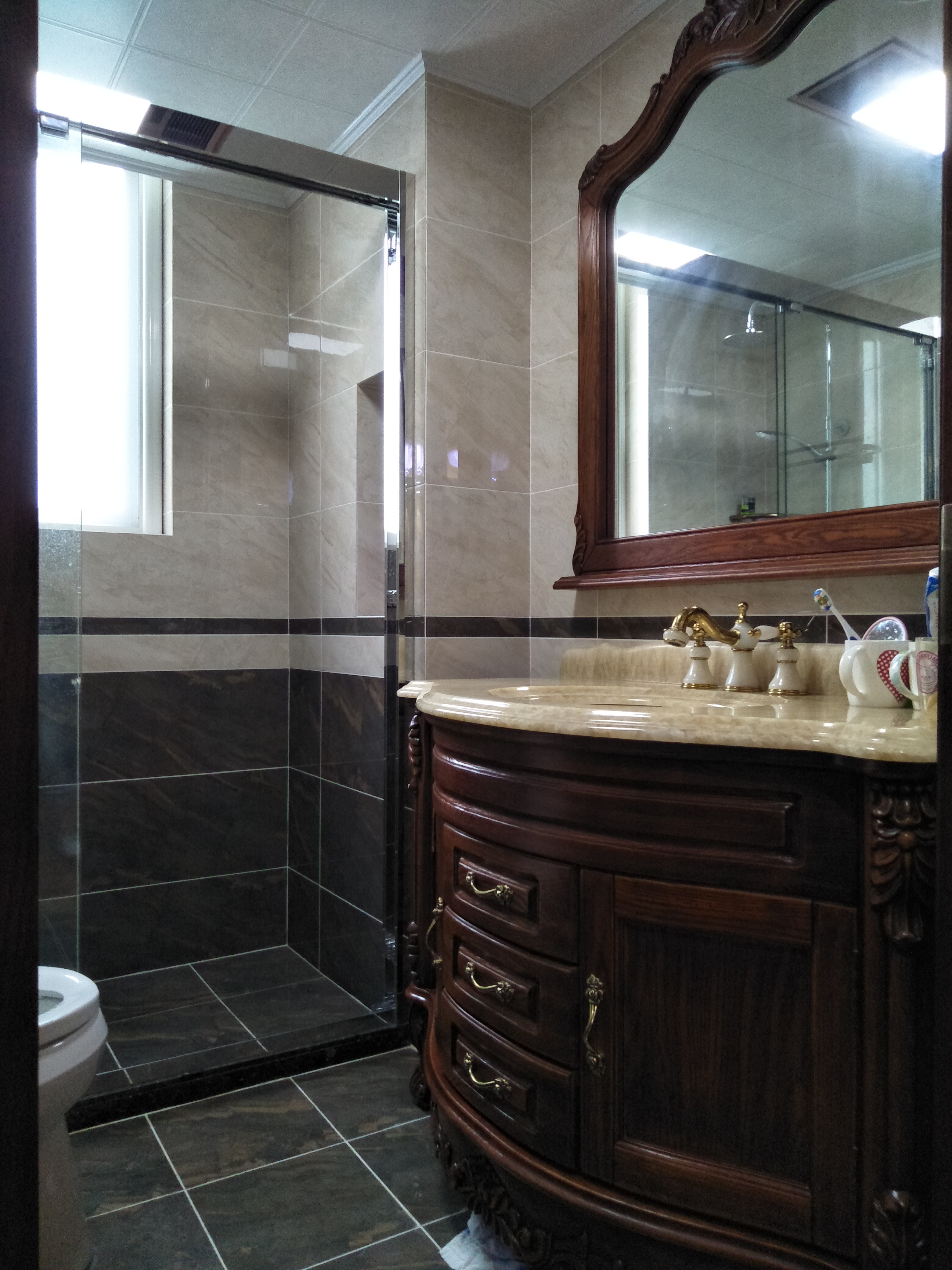 美缝剂淡奶咖色效果如何，引领家装精致风潮