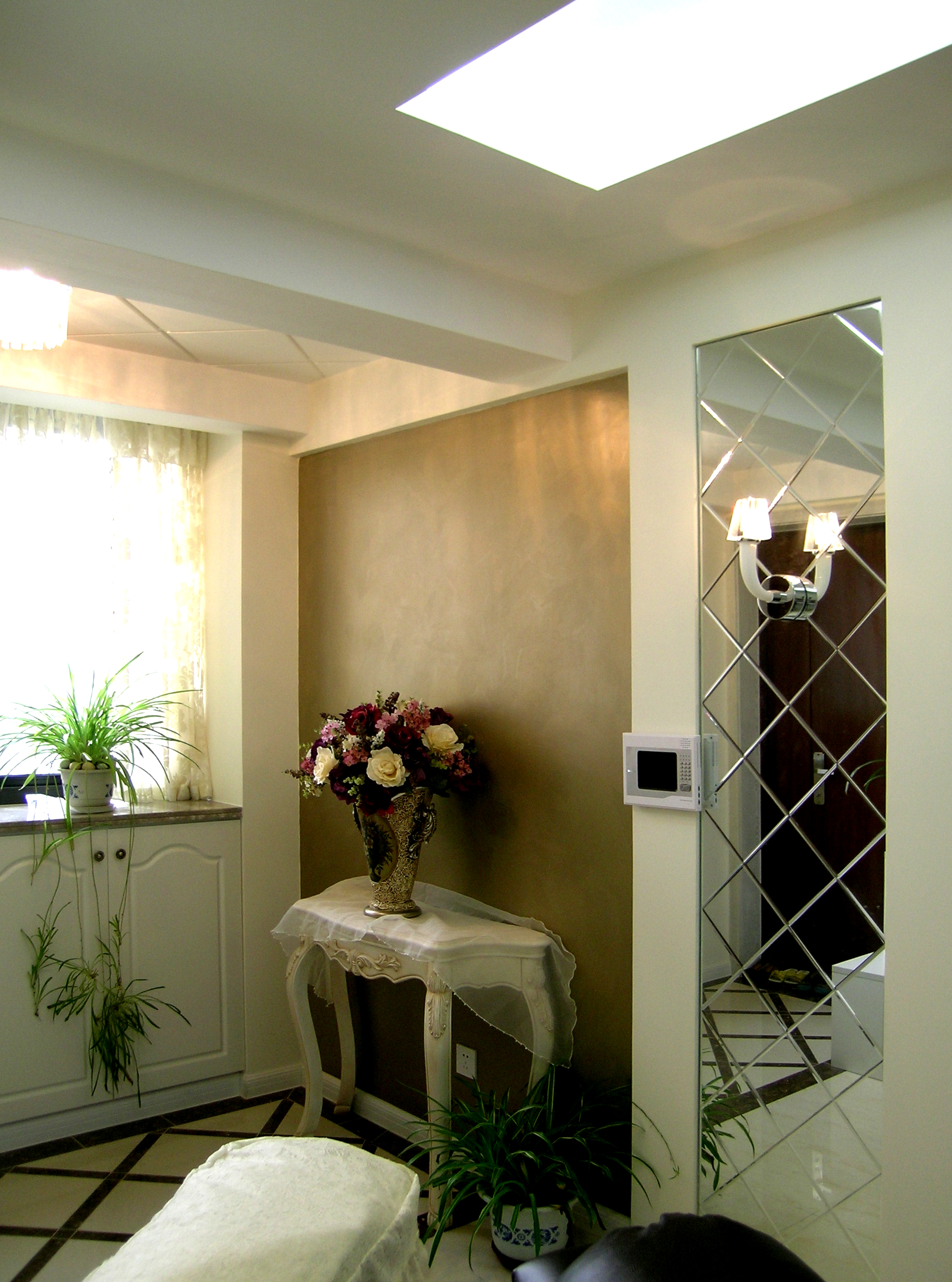 装饰哪家公司好？百安居靠谱选择指南