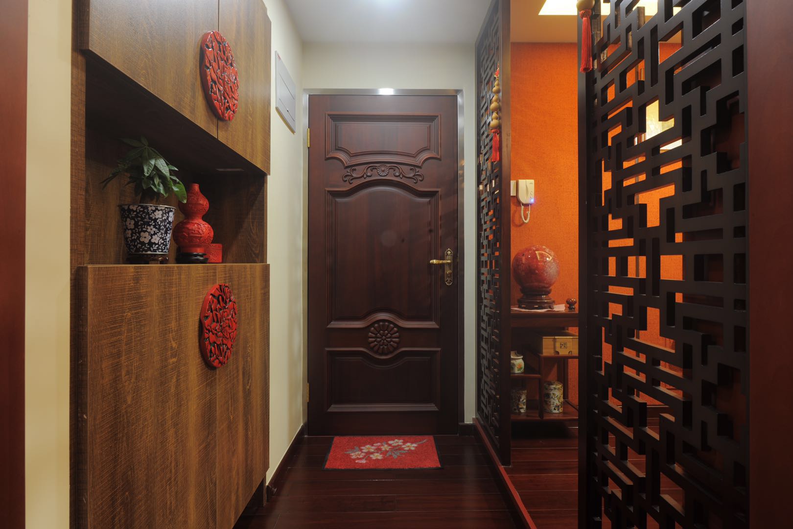 房间装修选通道瓷砖与客厅木地板效果攻略