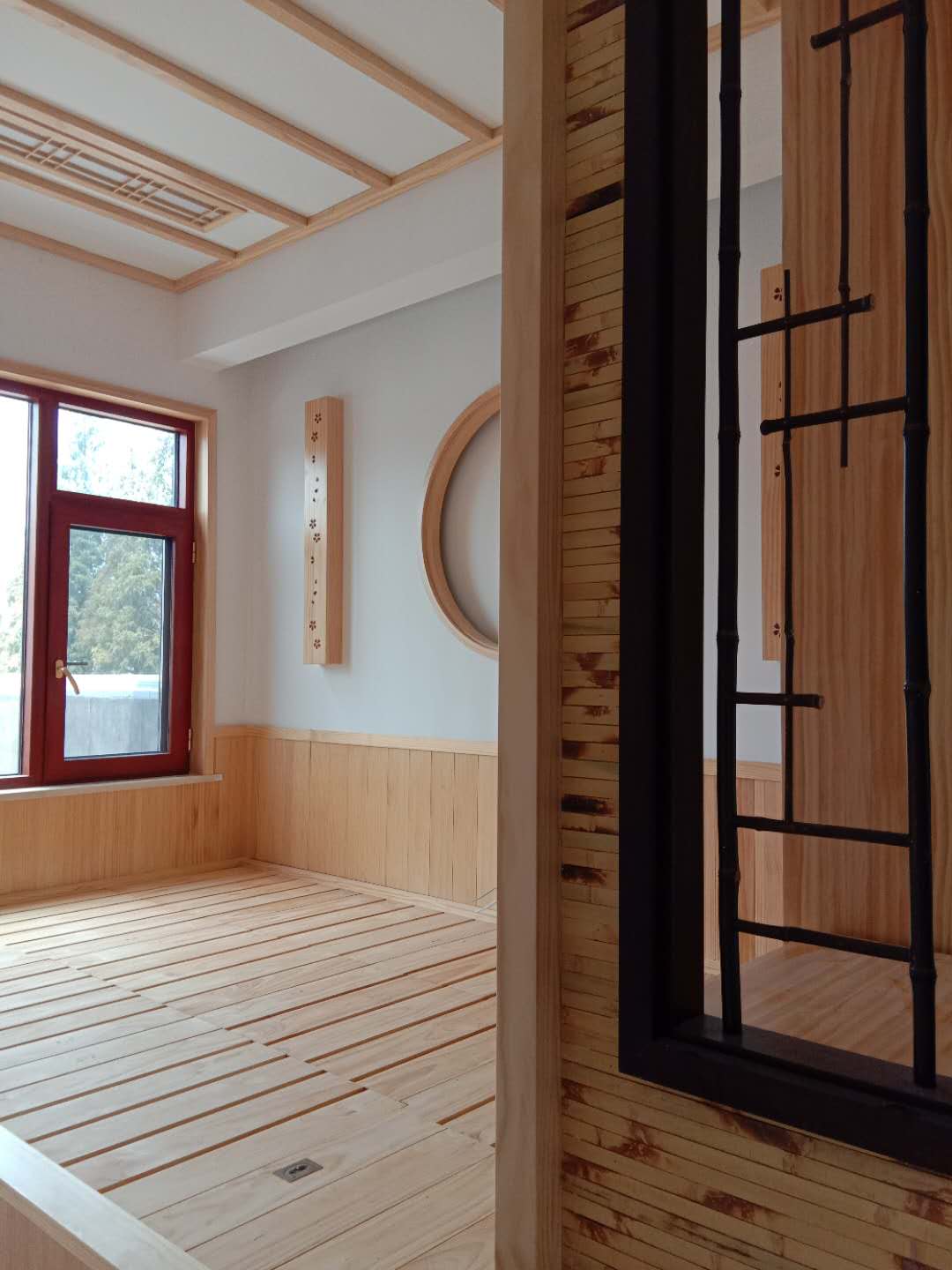 红木窗户效果图鉴赏与优质家装建议