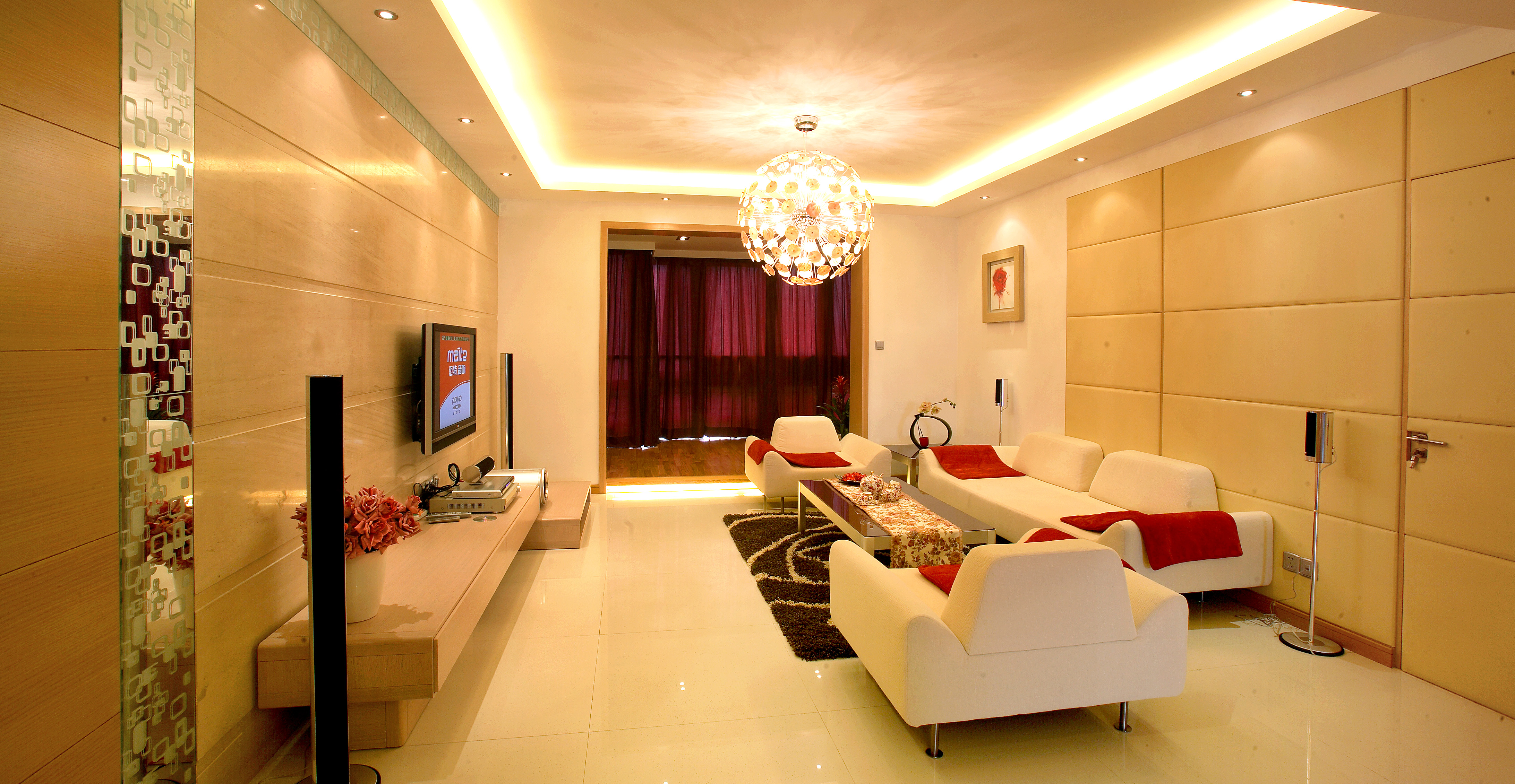 打造理想的红色HUI客厅，设计与装修指南