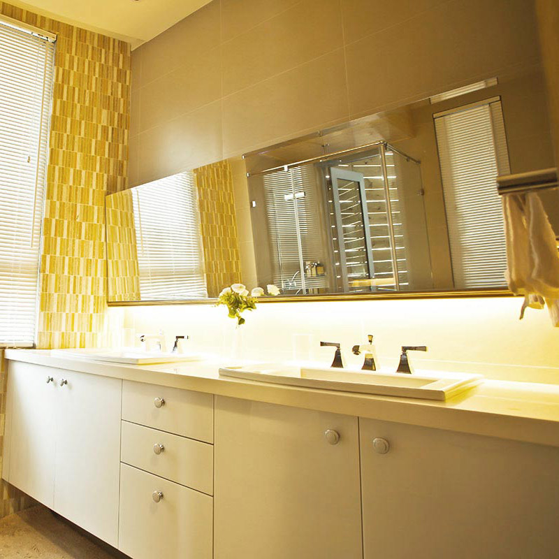 酒店卫生间墙面清洁指南，用什么颜色抹布效果最佳