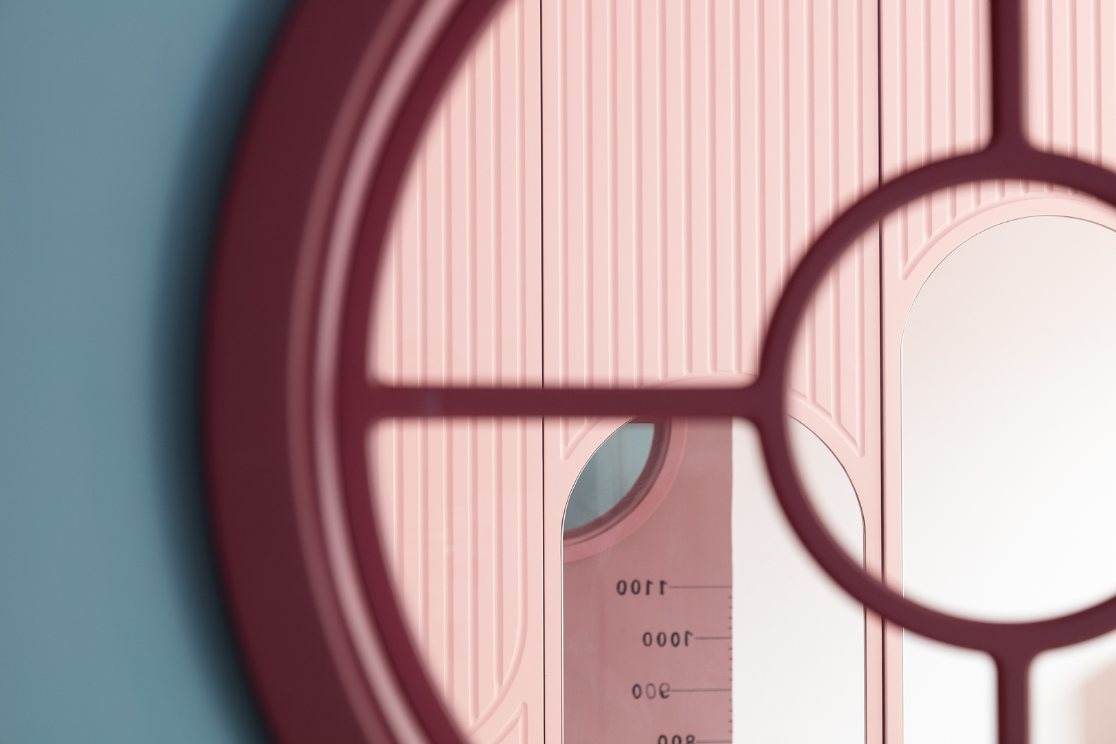 创意酒瓶设计效果图：打造视觉焦点的设计秘诀