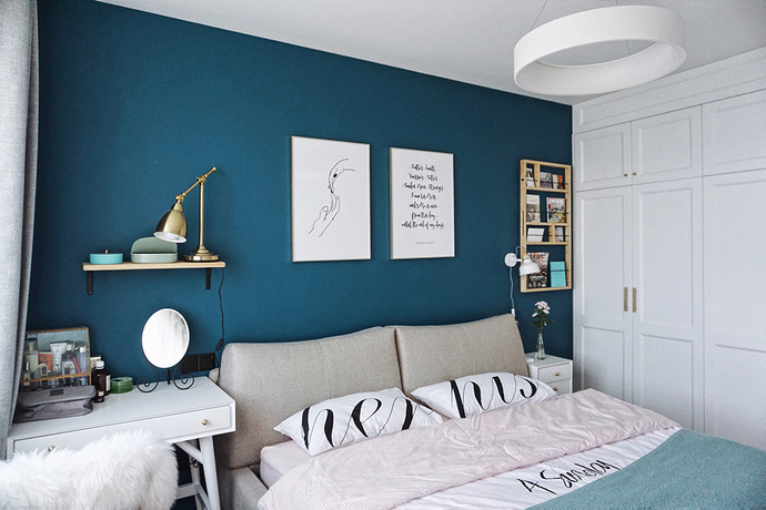 如何打造优雅的浅蓝色房间，提升居家氛围