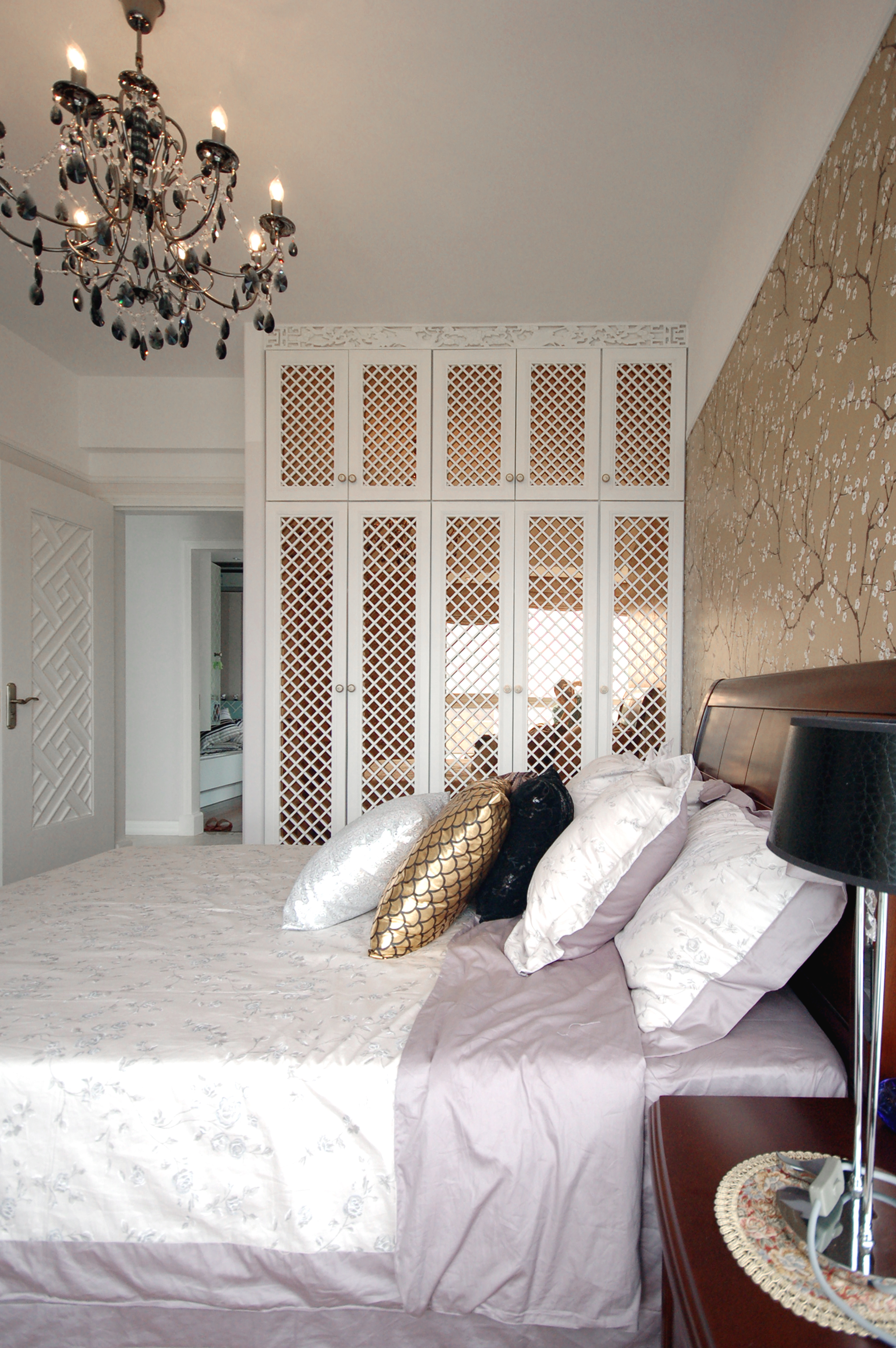 欧式屏风如何提升卧室与卫生间设计质感