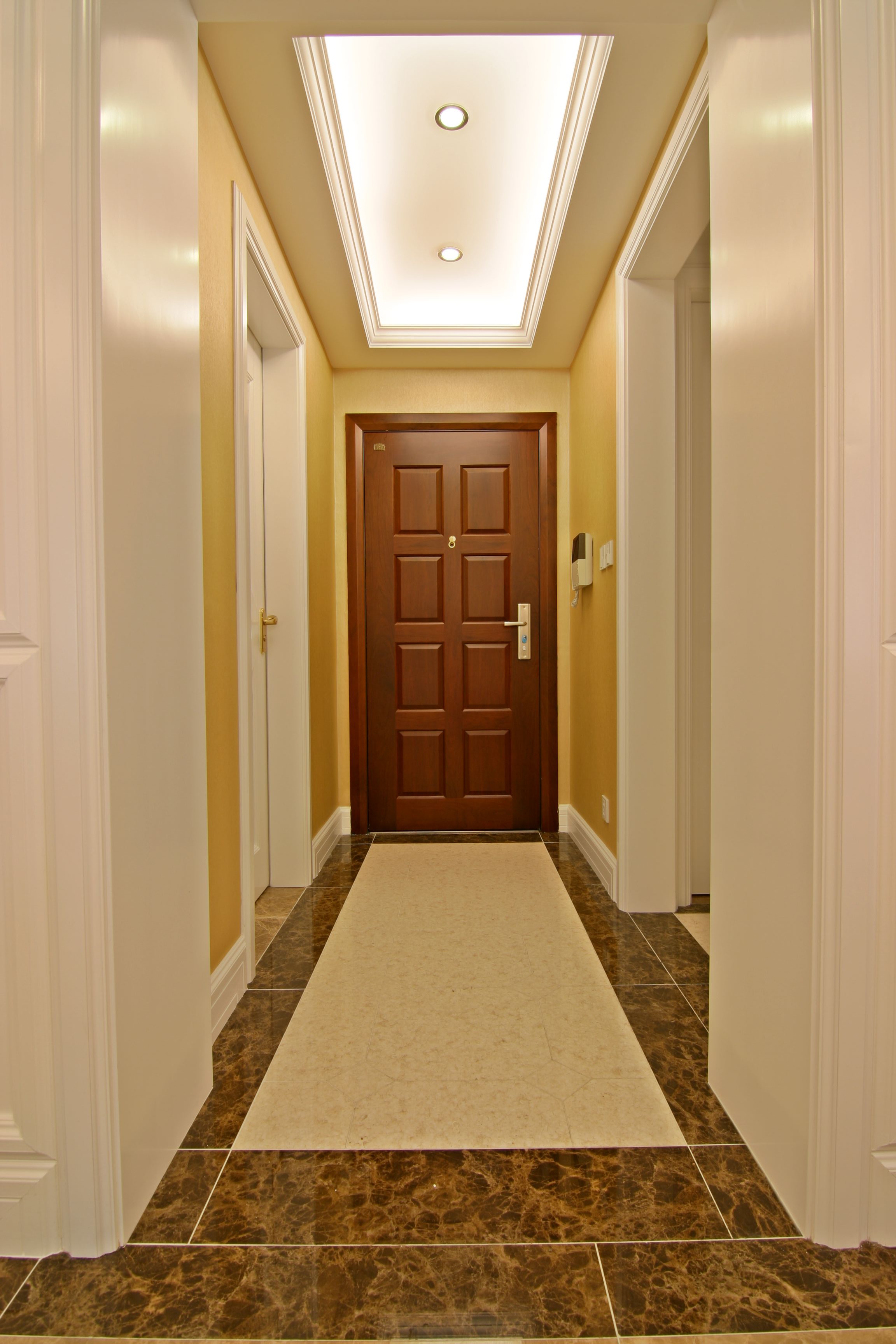 门厅尺寸选择攻略：打造完美入户空间