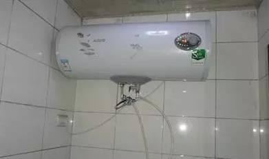 热水器能插电洗澡吗  热水器开着洗澡安全吗