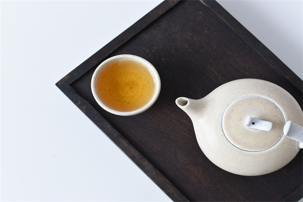 陶瓷原料有哪些构成？应该怎么选择陶瓷产品？
