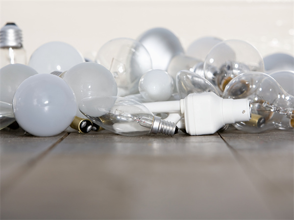 低压钠灯的使用范围，低压钠灯有哪些优点？
