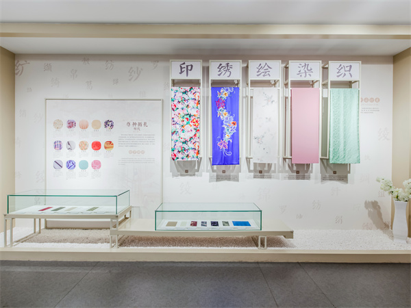 博物馆展柜灯设计原则是什么？展柜灯安装注意事项