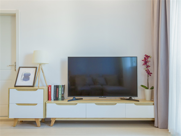 怎样选购客厅电视机柜？电视机柜如何安装？